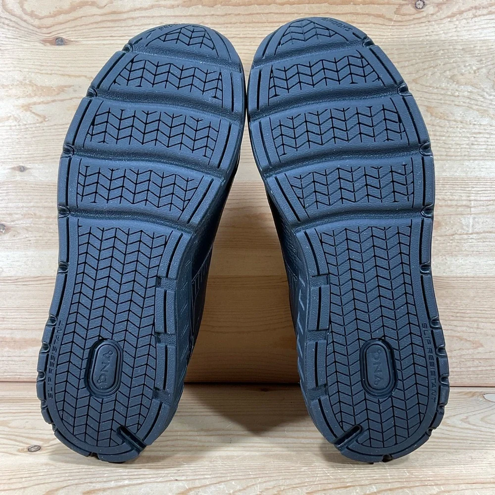 Brooks Adiction Walker 2 Shoes Men's 12.5 B NARROW Black Leather 1103181B072